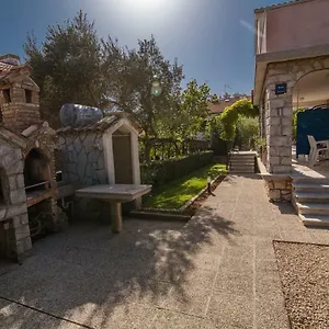 Braut Krk Apartman